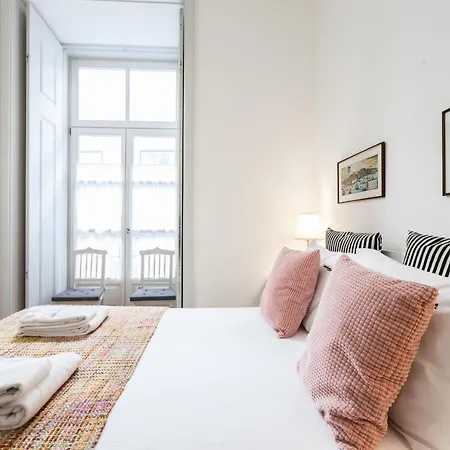 Flh Bacalhoeiros Charming Place Apartment *