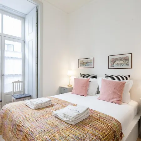 Flh Bacalhoeiros Charming Place Apartment